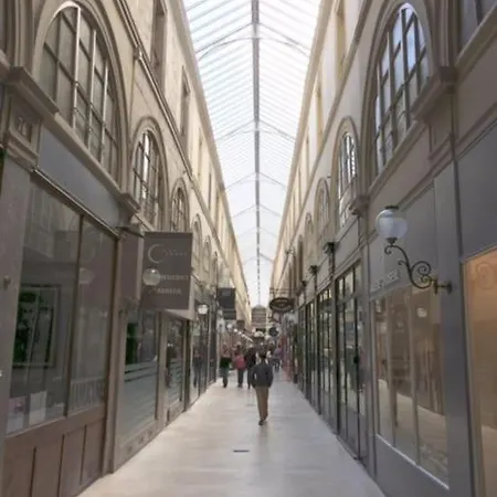 Appartement Paris, Opéra 6...une Balade Romantique